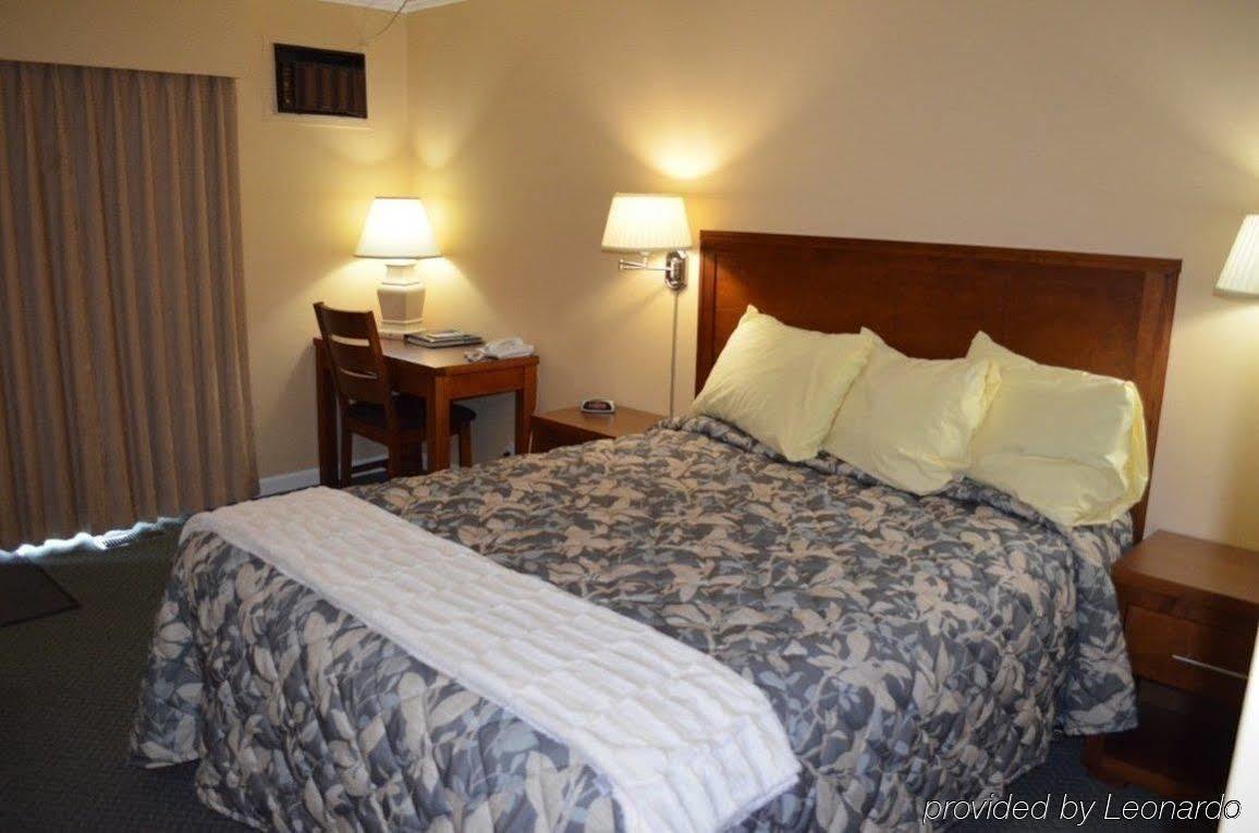 Westward Inn & Suites Langley Kültér fotó